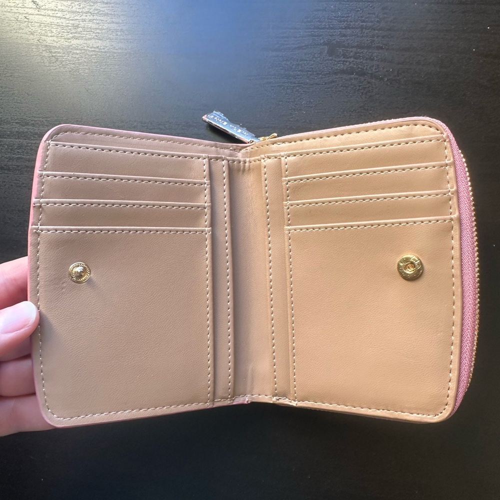 AK Anne Klein Pink Classic Zip Side Snap Wallet EUC - Picture 4 of 7